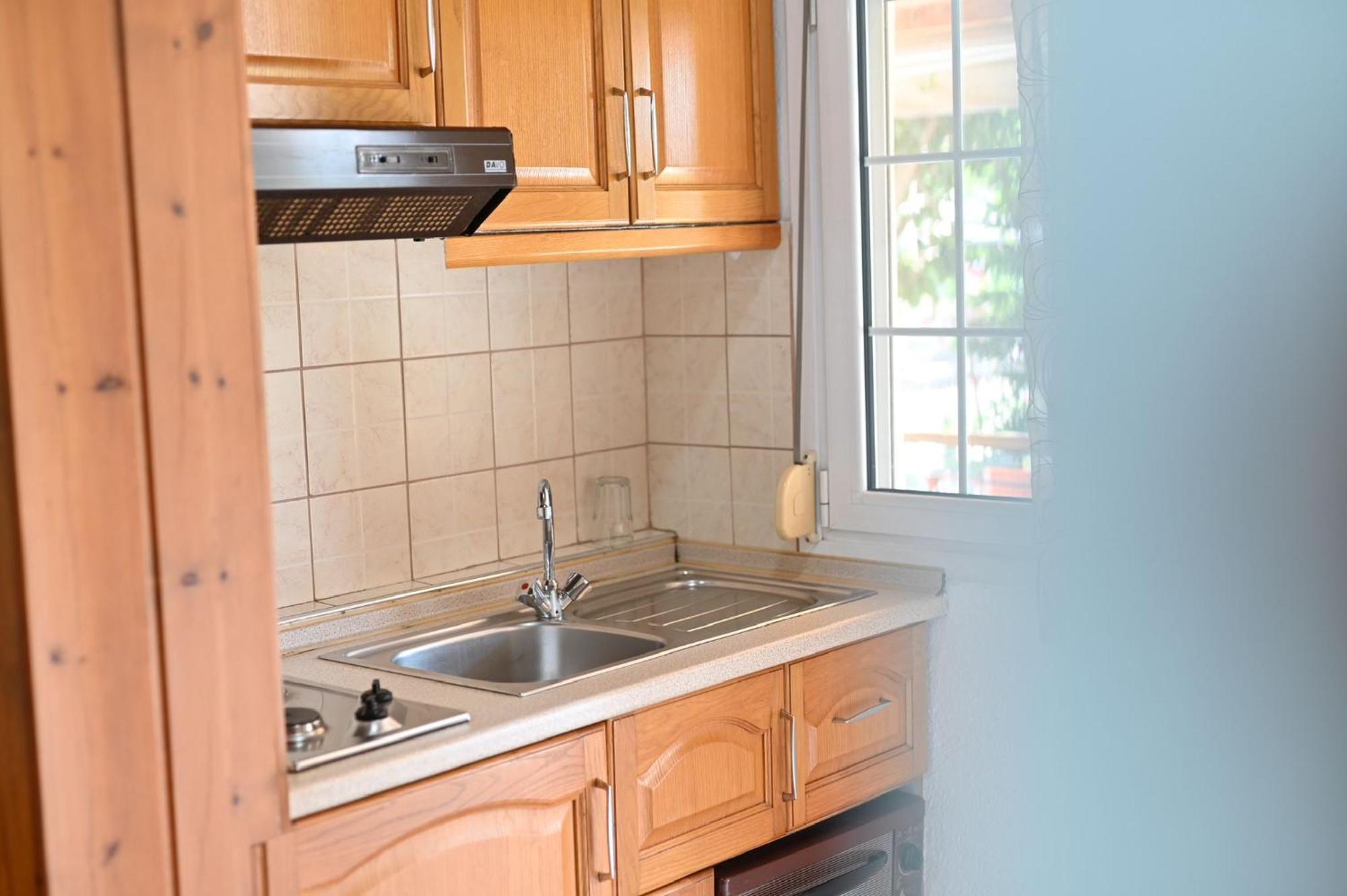 Guesthouse Agnandi Loutraki  Bagian luar foto