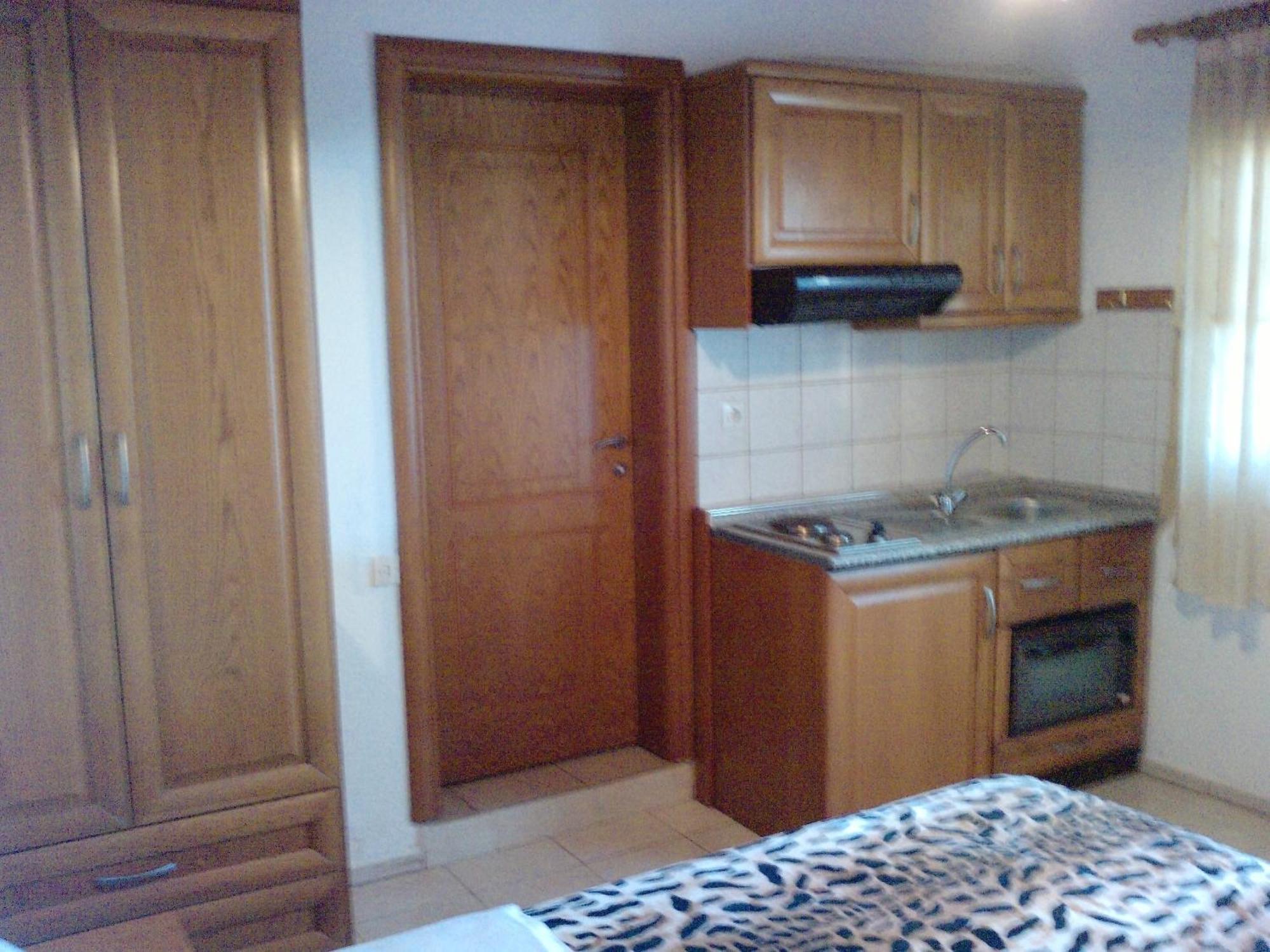 Guesthouse Agnandi Loutraki  Ruang foto