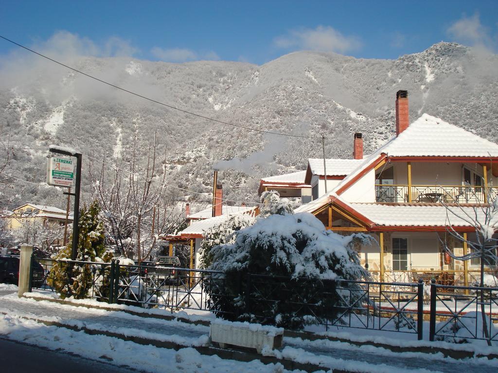 Guesthouse Agnandi Loutraki  Bagian luar foto